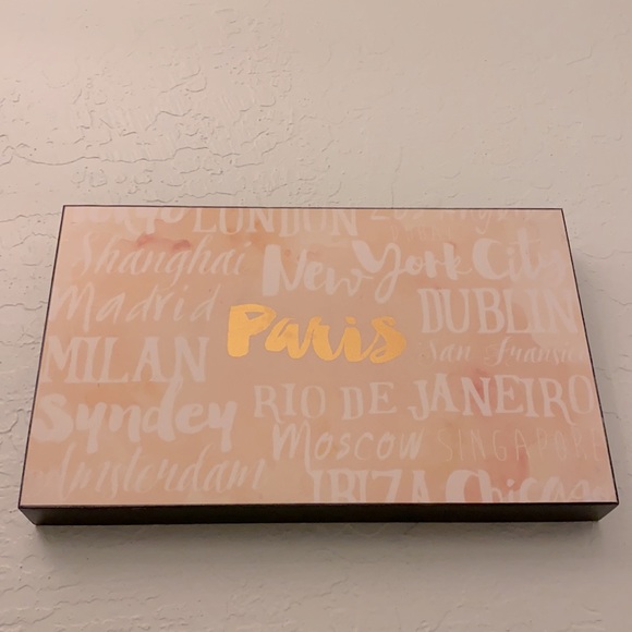 Wall Decor - Picture 2 of 5